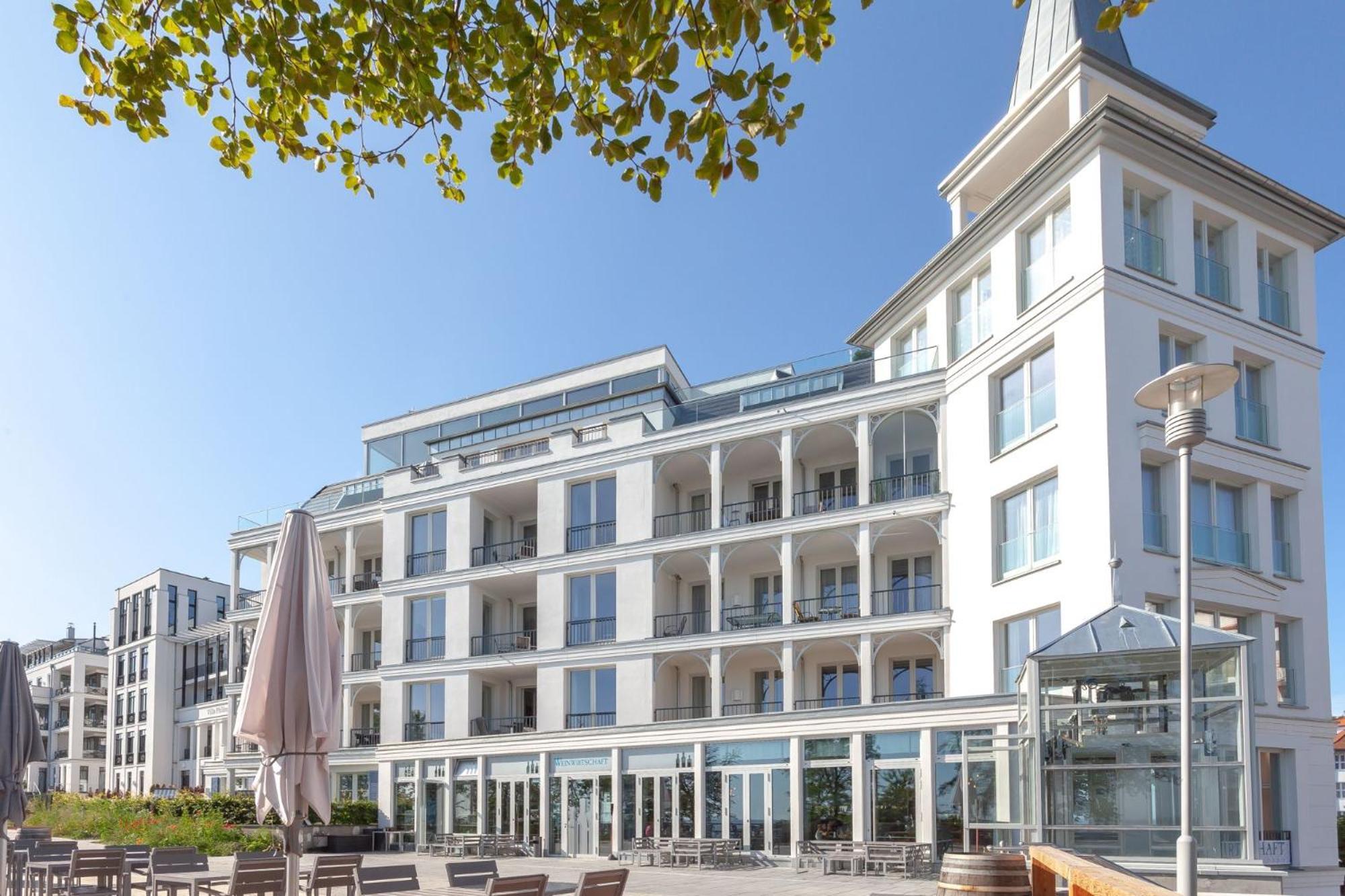 First White Pearl Apartman Sellin Kültér fotó